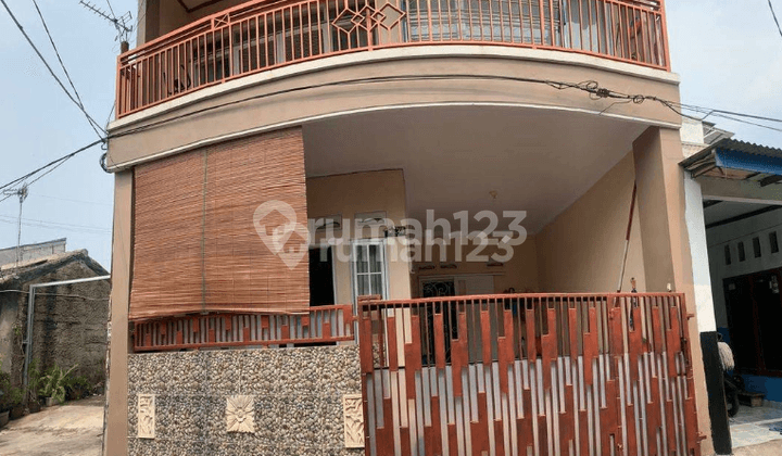 Rumah Bagus Unfurnished SHM di Sawangan, Depok