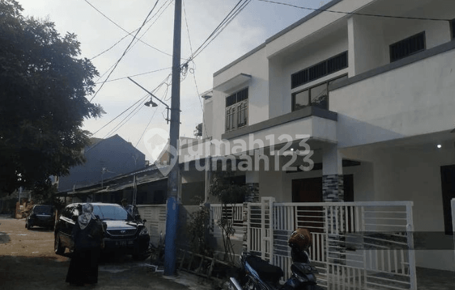 Good House Unfurnished SHM in Kelapa Dua, Depok