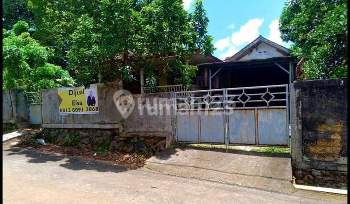 Rumah Bagus Unfurnished SHM di Beji, Depok