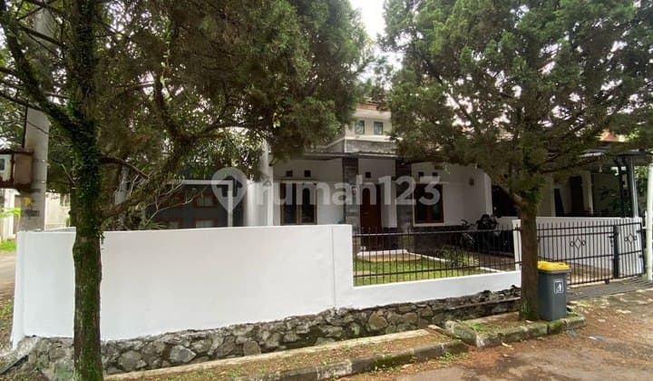 Rumah Hook Siap Huni Akses Strategis Di Arcamanik