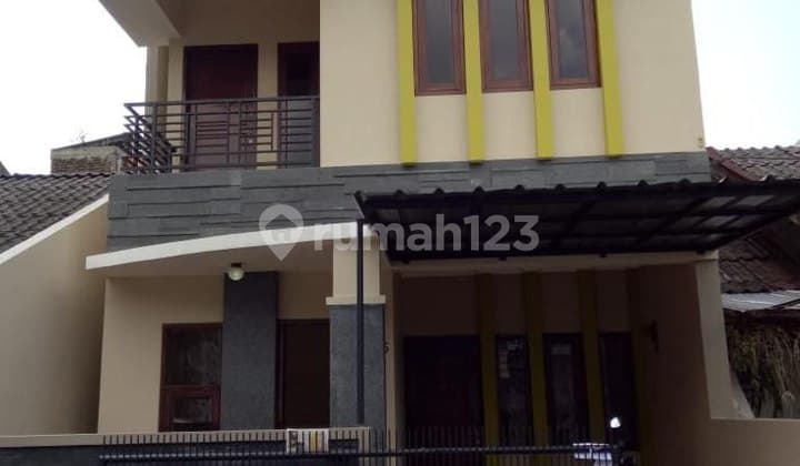 Dijual Rumah Tinggal Minimalis Lokasi Strategis di Antapani