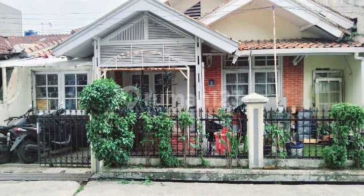 Turun Harga Rumah Hunian Minimalis Lokasi Strategis di Antapani