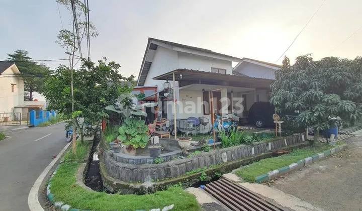Rumah Hook Sekaligus Usaha Lokasi Strategis di Ciwastra