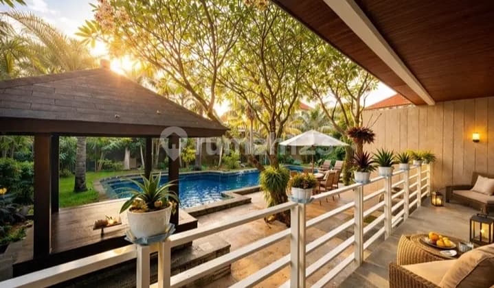 Dijual Villa Mewah Full Furnish Dekat Jalan Utama, di Pusat Kota Denpasar Dekat Seminyak, Kerobokan dan Kuta Bali