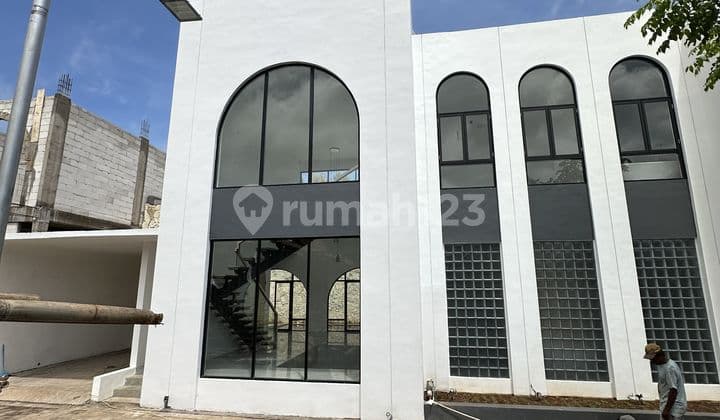 Villa For Sale: A Luxury Villa With A Mediterranean Concept, Located In Balangan, Jimbaran, Bali