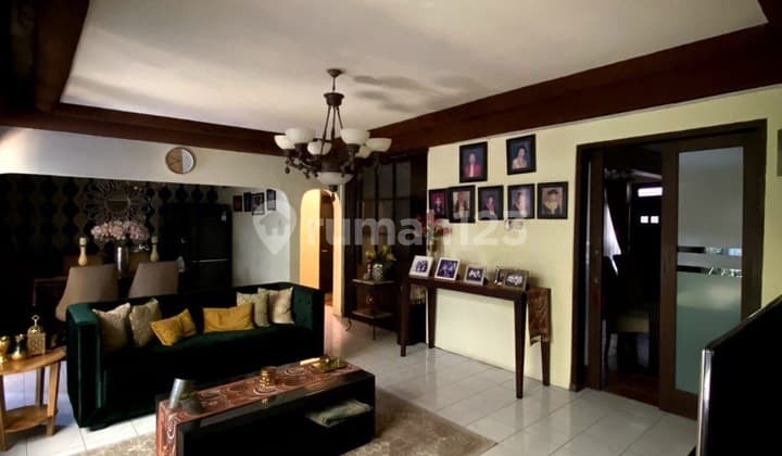 For Sale Business House Raya Mulyosari East Surabaya