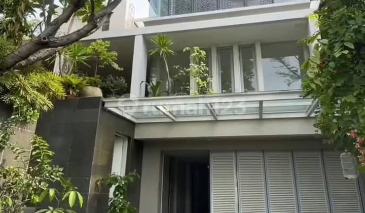 For Sale Grand Peninsula House East Surabaya