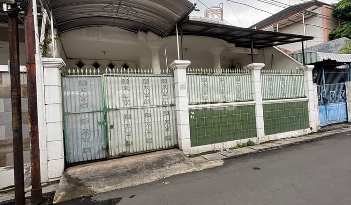 For Sale Business House Lebak Jaya East Surabaya