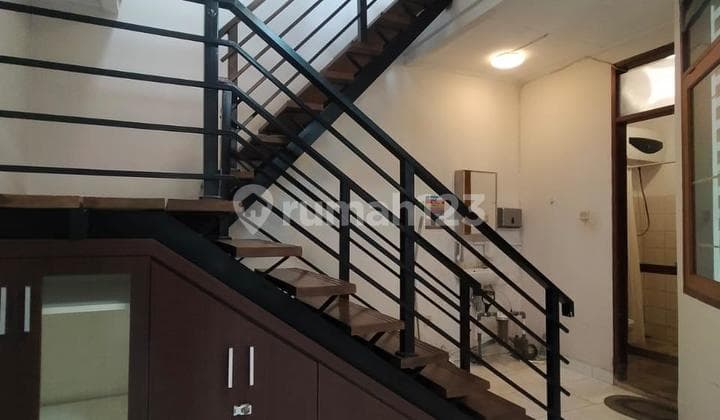 Sewa/Jual Rumah Furnish 2 Lantai di Kembar Mas Bandung Tengah
