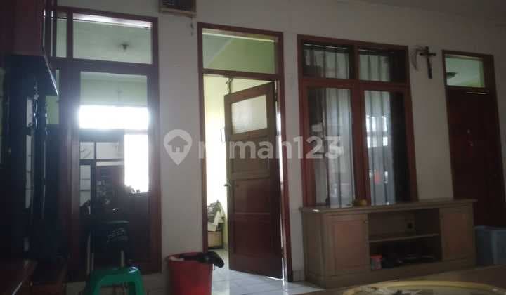 Rumah+Ruang Usaha+kantor Di Jl.Pasundan dekat Dalem Kaum Bandung