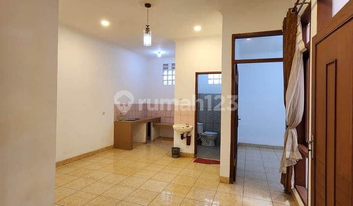 Sell Cheap Minimalist House in Taman Kopo Indah 2 Patung Kuda