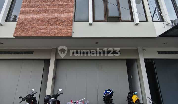 Jual Ruko Baru Murah 3 Lantai di Gunung Batu Pasteur Bandung