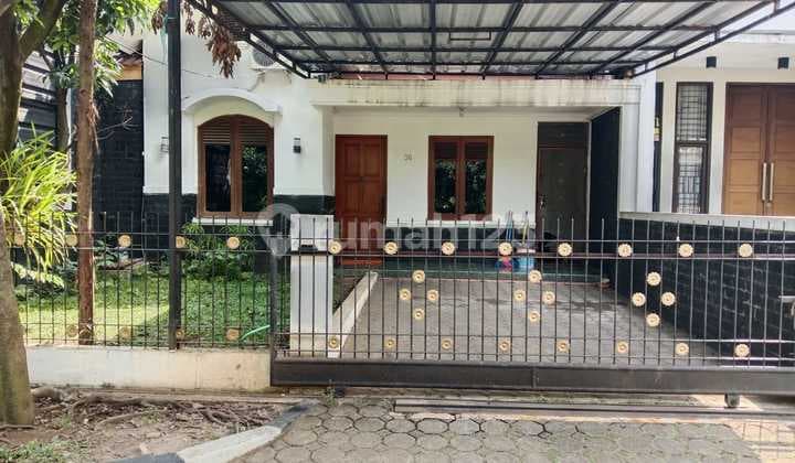 Sewa Rumah Semi Furnish di Komplek Antapani Bandung