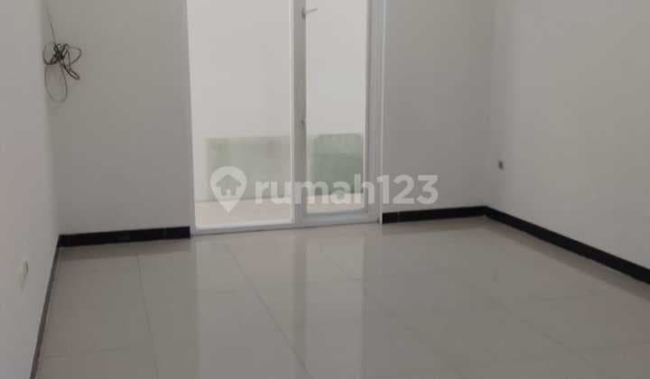 House for Rent, Ready to Occupy, at Taman Kopo Indah 5 Complex, Bandung