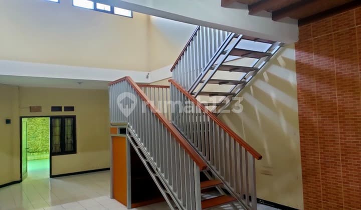 Jual Rumah Murah di Komplek Asri di Pesantren Cibabat Cimahi