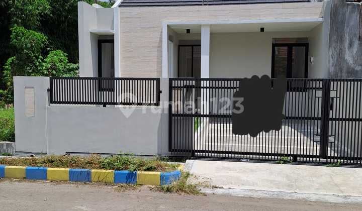 Jual Rumah Murah Siap Huni di Komplek Taman Holis Indah 1 Bandung
