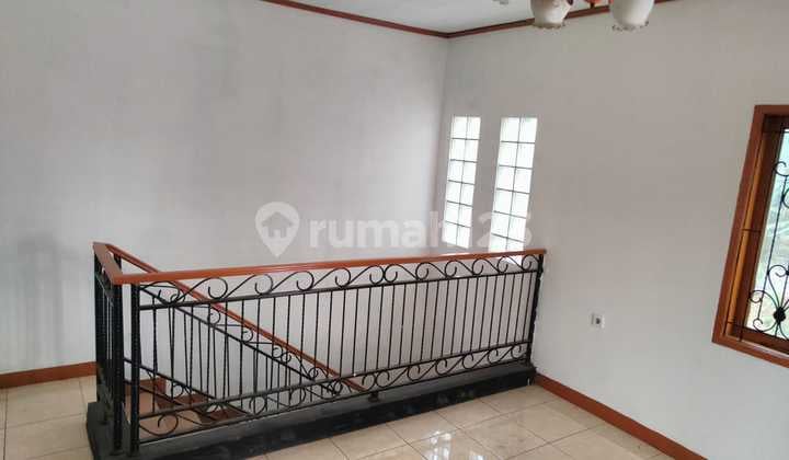 Sell Cheap 2 Story House In Pasadena Complex Bandung