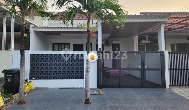 Rumah Siap Huni View Taman di Cluster Ifolia Harapan Indah Bekasi Harga Nego