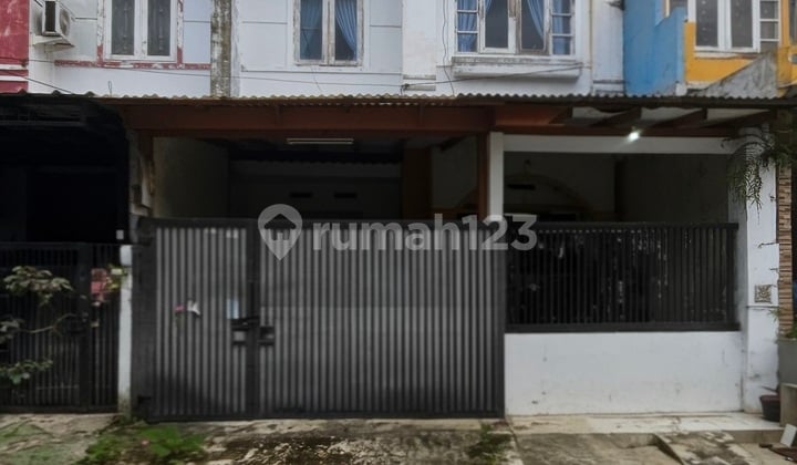 Rumah 2 Lantai di Taman Harapan Baru Bekasi