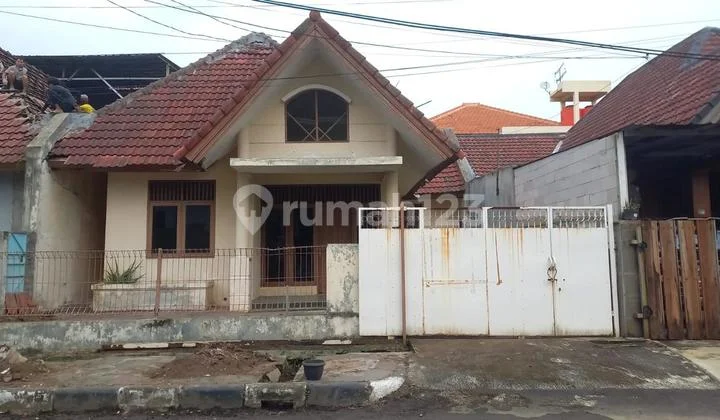 House for Quick Sale in Prima Harapan Regency Bekasi