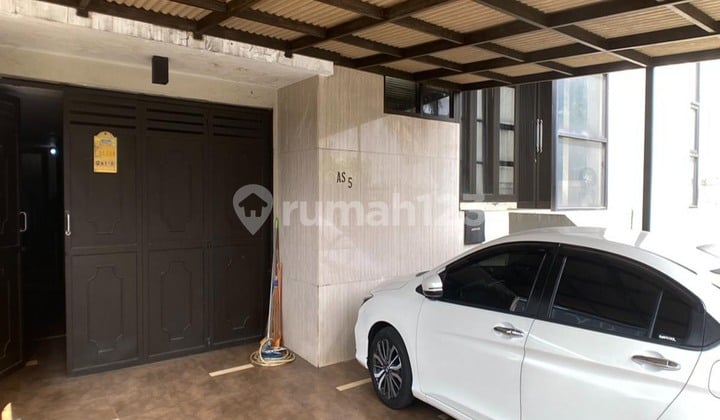 Rumah Siap Huni 3 Lantai Anggrek Loka Bsd Tangerang Selatan