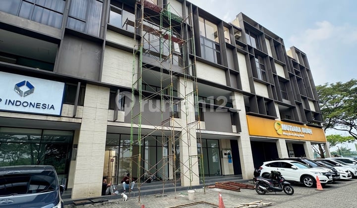 Ruko Modern 4 Lantai Lebar 6 Siap Pakai di BSD