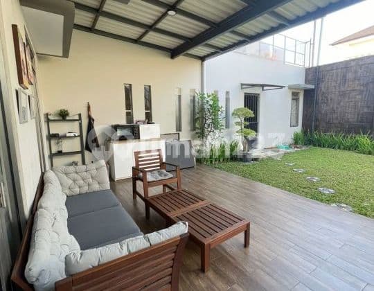 Rumah Terawat di Kota Baru Parahyangan Bandung