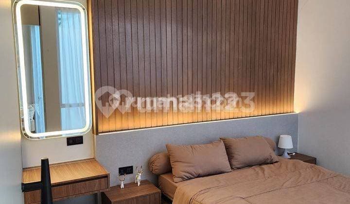 Rumah Modern di Tatar Jingganagara Kota Baru Parahyangan Bandung