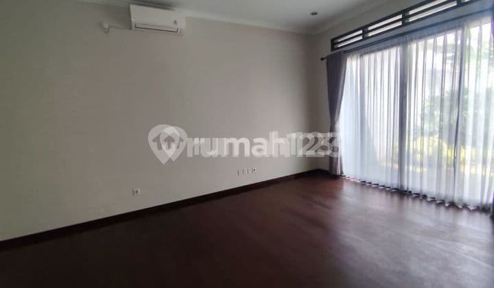 Rumah Mantap Dikota Baru Parahyangan Bandung