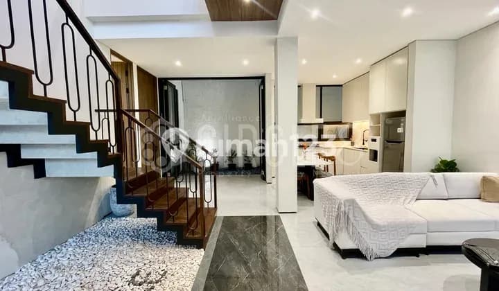 Rumah Tatar Banyak Laga Kota Baru Parahyangan Bandung