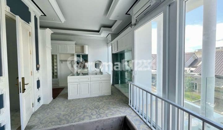 Rumah Strategis Kota Baru Parahyangan Bandung