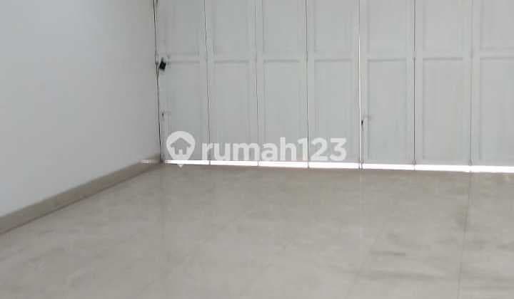 Ruko Strategis di Kota Baru Parahyangan Bandung