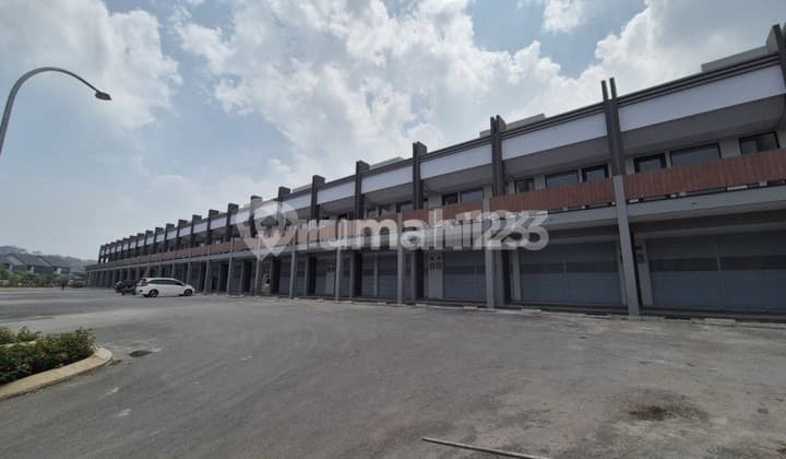 New Strategic Shop House in Sasakirana, Parahyangan New City, Bandung