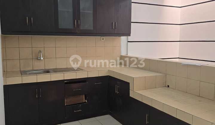 Rumah Nyaman Tatar Banyak Sumba Kota Baru Parahyangan, Kbp