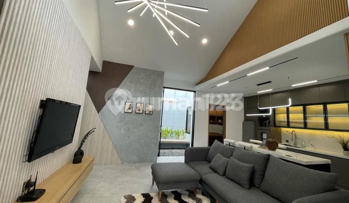 Rumah Tropical Banyak Sumba Kota Baru Parahyangan Bandung