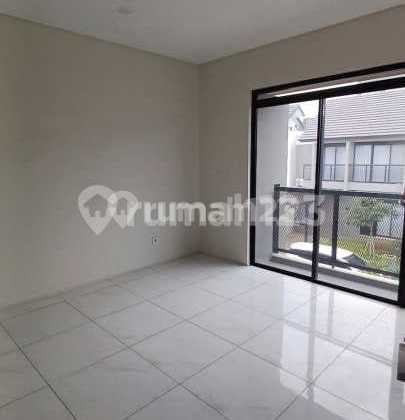 Rumah Minimalis di Tarubhawana Kota Baru Parahyangan Bandung