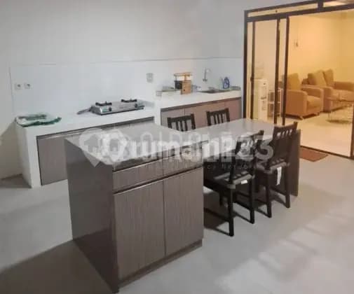 Rumah Keren Kota Baru Parahyangan Bandung