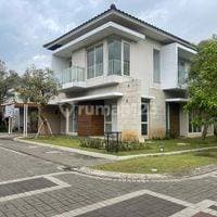 Rumah Cozy Posisi Hook Tatar Purbasari Kota Baru Parahyangan, Kbp