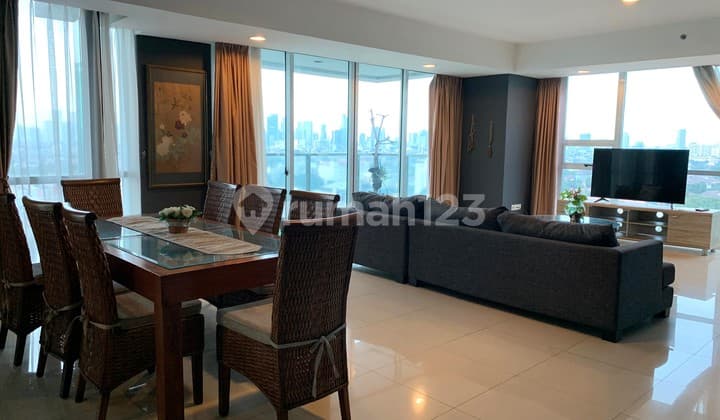 Apartment Kemang Village 3 BR Fully Furnished Pet Friendly