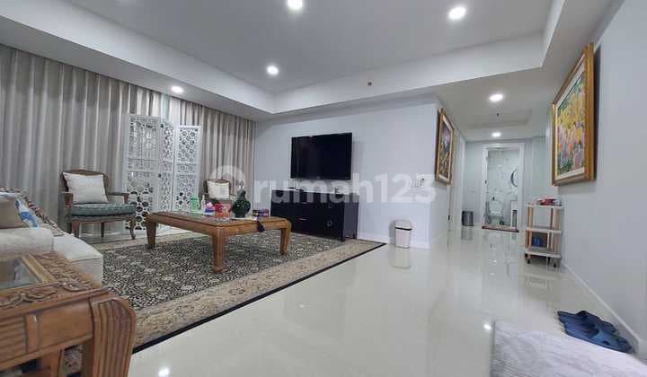 Apartment Kemang Village 2BR Private Lift Pet Friendly