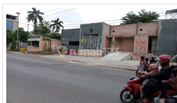 Rumah disewakan cocok utk kafe dan rmh makan