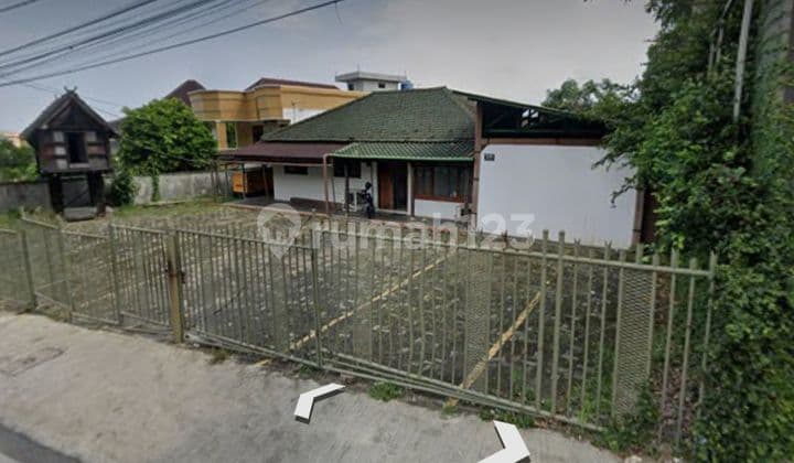 Rumah sewa cocok utk kantor atau kafe