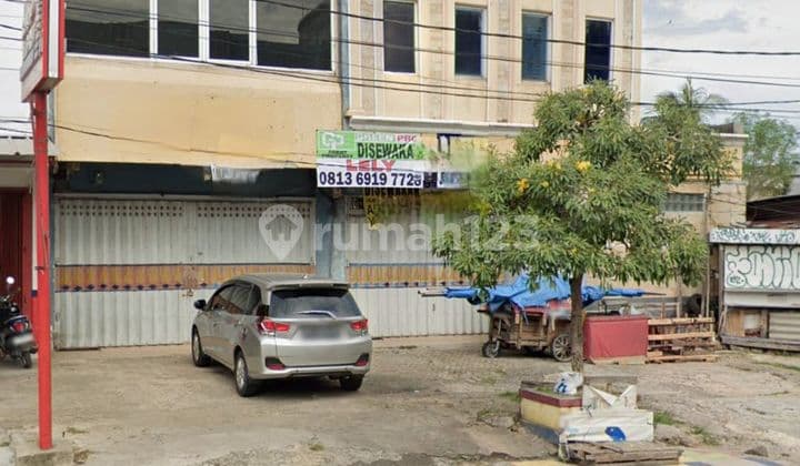 Ruko disewakan jalan Kartini samping Bank Panin