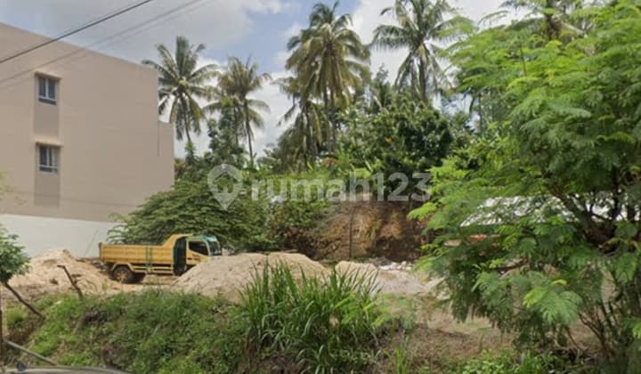 Tanah Pinggir Jalan Utama