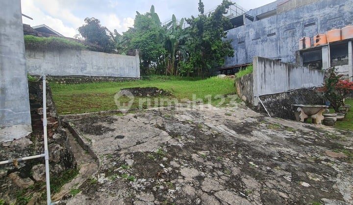 Tanah Wolter Monginsidi