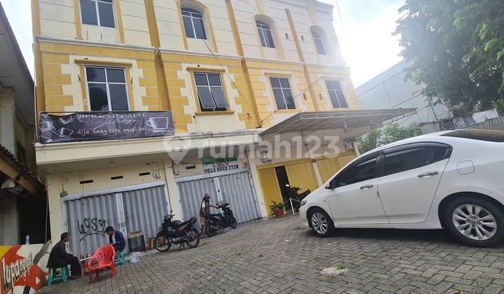 Diponegoro Shop House