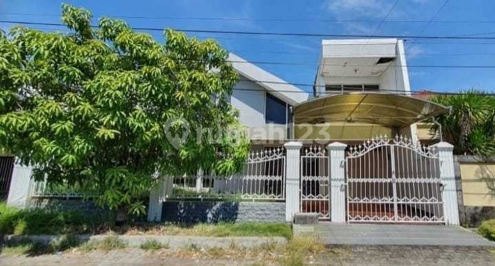 Rumah Hitung Tanah Kertajaya Indah Siap Nego Komplek Elite