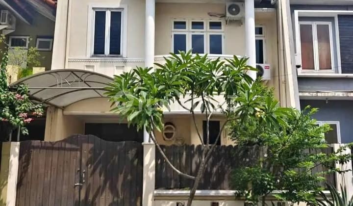 Jarang Ada ! Rumah Bagus Gayung Kebonsari Dekat A Yani