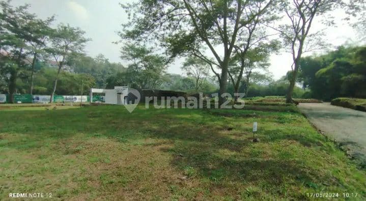 Di jual rumah bangunan indent lokasi di Dago valley bandung Utara