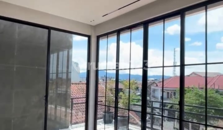 Di Jual Rumah Bangunan Minimalis Lokasi Sayap Bkr